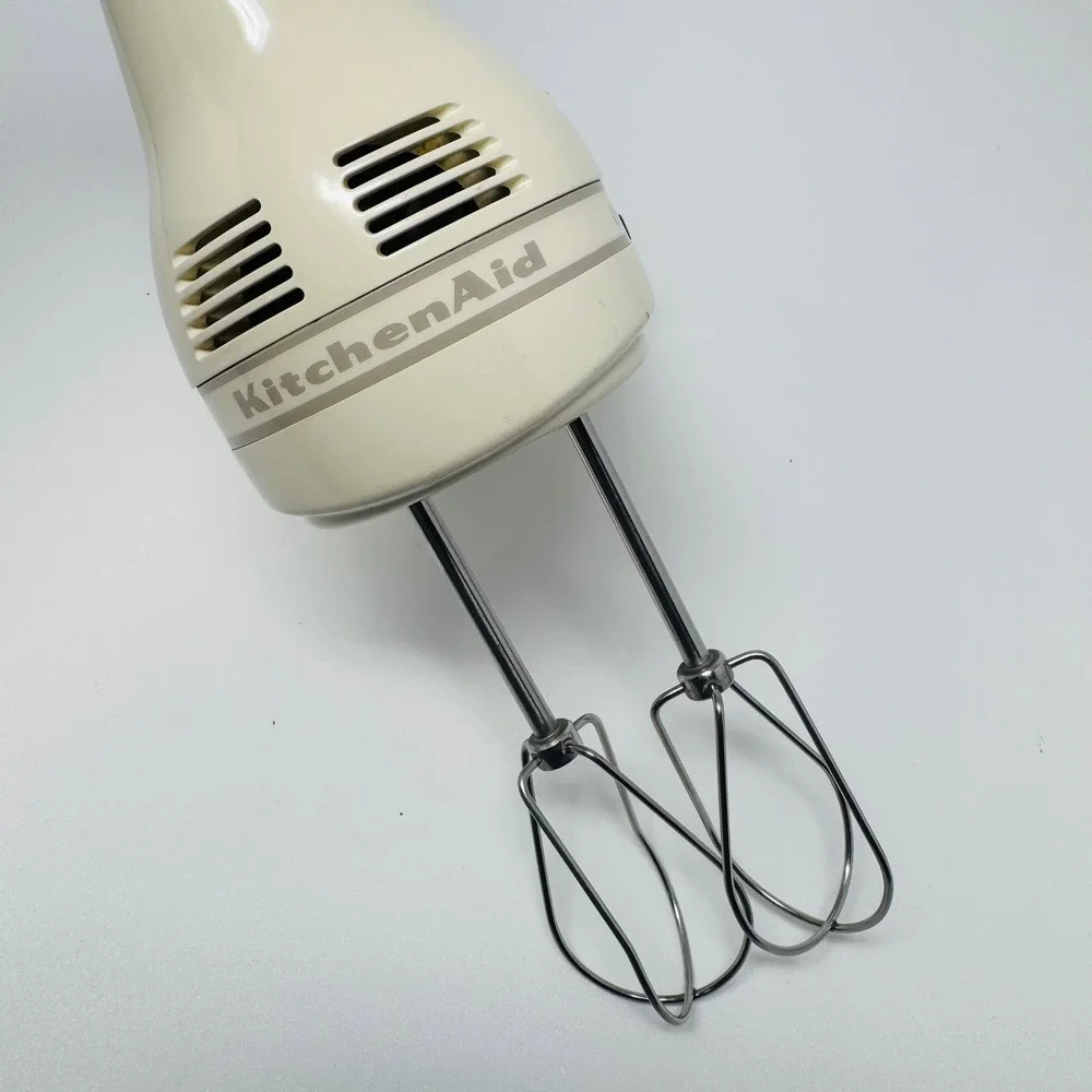 KitchenAid Ultra Power Plus 7 Hand Mixer Cream Electronic Control 7 Speed